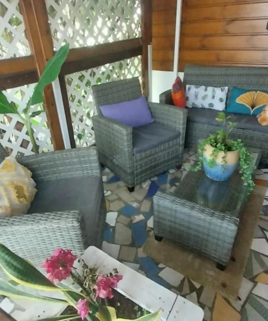 Le Cosy Bungalow de Lili / 5min de l'aéroport Les Abymes Guadalupa